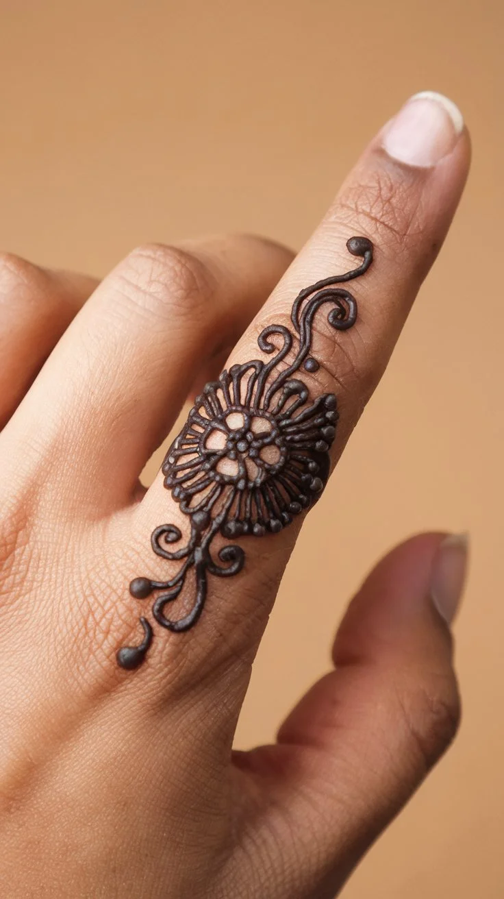 Henna Ring Design