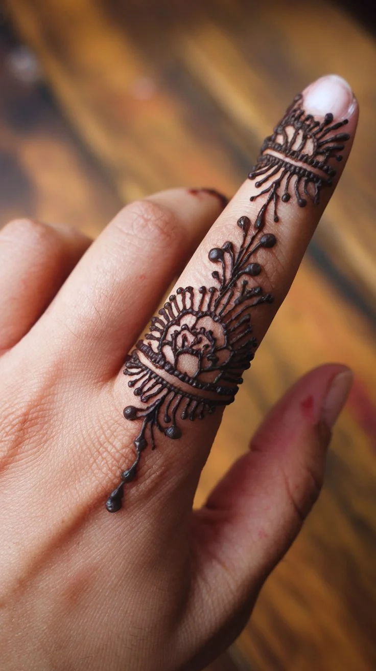 Henna Ring Design