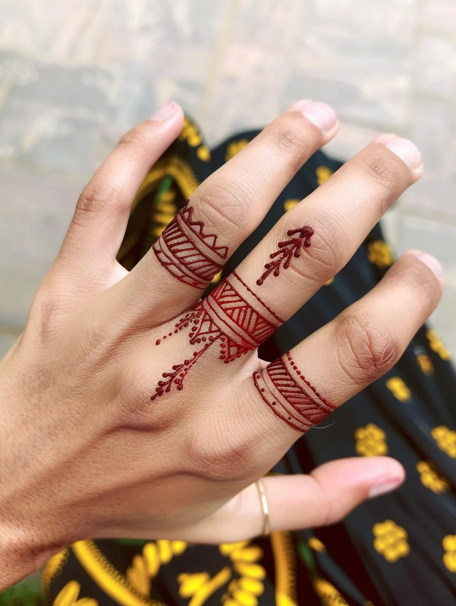 Henna Ring Design